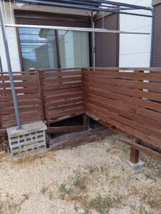 岩出市　ウッドデッキ解体